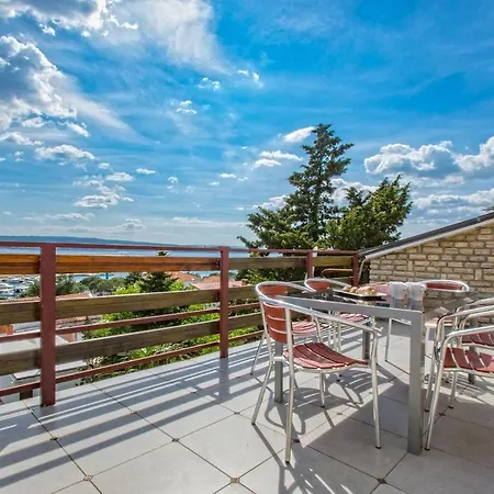 Lucica B4 * Crikvenica